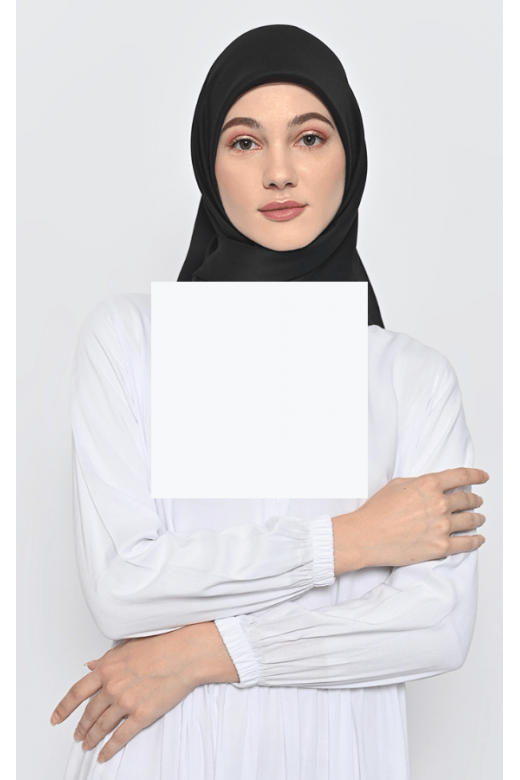 Hijab Segi Empat Voal Lily Jahit Tepi Black